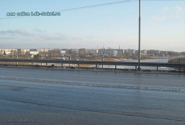Мост автодорожный в Соколе (январь 2012)