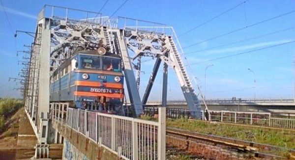 Железнодорожный мост через реку Сухону в Соколе, Вологодской области