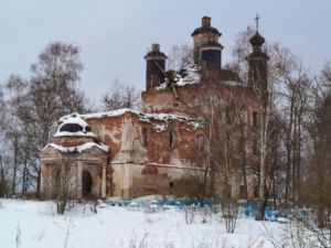 Оларевская Николаевская церковь. Погост Оларево