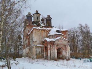 Оларевская Николаевская церковь. Погост Оларево, Сокольский район